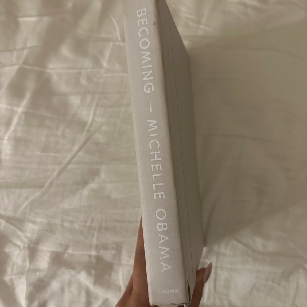 Becoming by Michelle Obama - Hardcover - Missing Sleeve